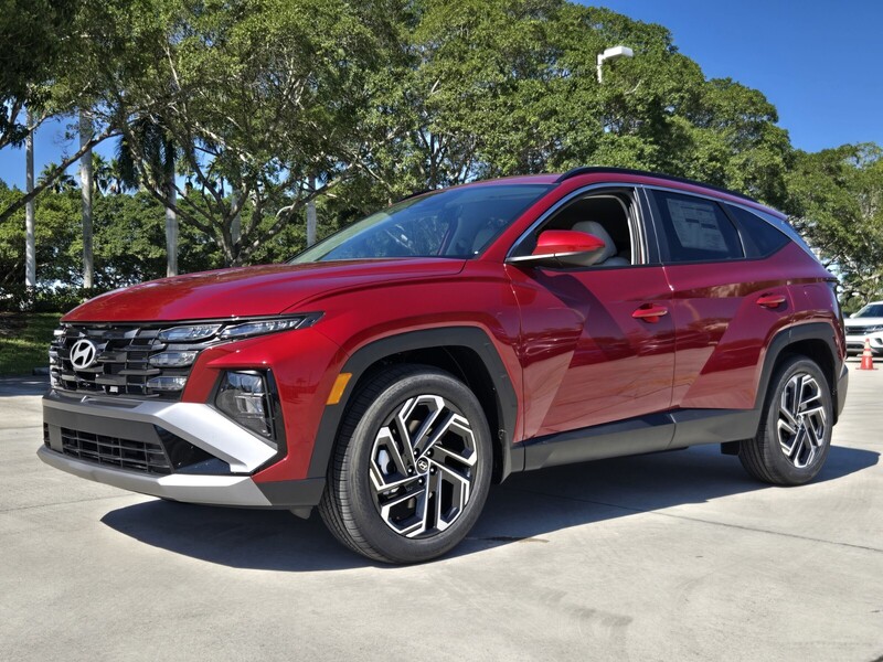 New 2026 HYUNDAI TUCSON SEL PLUS FWD in DAVIE, FLORIDA