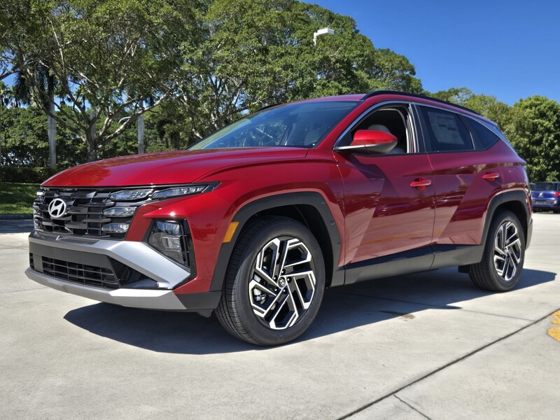 New 2026 HYUNDAI TUCSON SEL PLUS FWD in DAVIE, FLORIDA