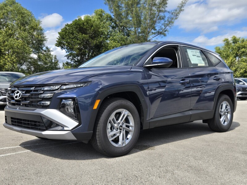 New 2026 HYUNDAI TUCSON SE FWD in DAVIE, FLORIDA