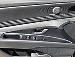 New 2026 HYUNDAI ELANTRA HYBRID LIMITED SEDAN in DAVIE, FLORIDA (Photo 14)
