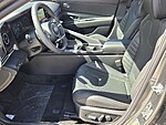 New 2026 HYUNDAI ELANTRA HYBRID LIMITED SEDAN in DAVIE, FLORIDA (Photo 5)