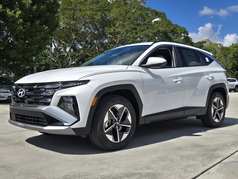 New 2026 HYUNDAI TUCSON SEL FWD in DAVIE, FLORIDA