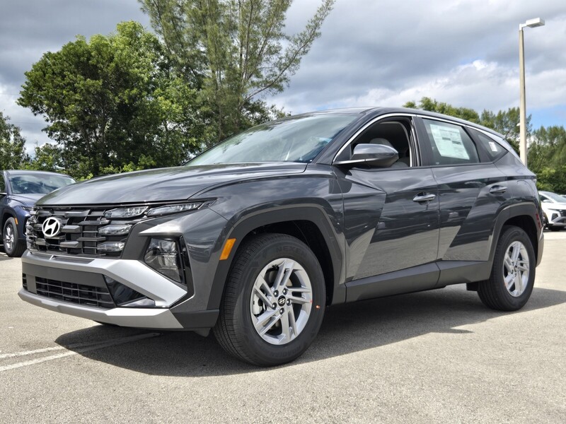 New 2026 HYUNDAI TUCSON SE FWD in DAVIE, FLORIDA