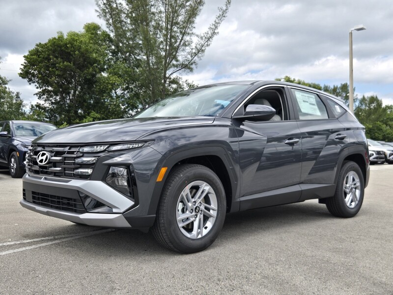 New 2026 HYUNDAI TUCSON SE FWD in DAVIE, FLORIDA