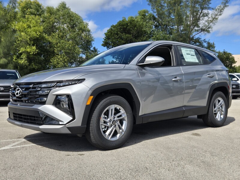 New 2026 HYUNDAI TUCSON SE FWD in DAVIE, FLORIDA
