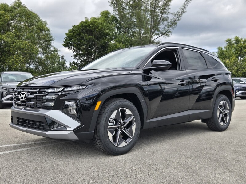 New 2026 HYUNDAI TUCSON SEL FWD in DAVIE, FLORIDA