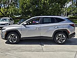 New 2026 HYUNDAI TUCSON HYBRID SEL FWD in DAVIE, FLORIDA (Photo 2)