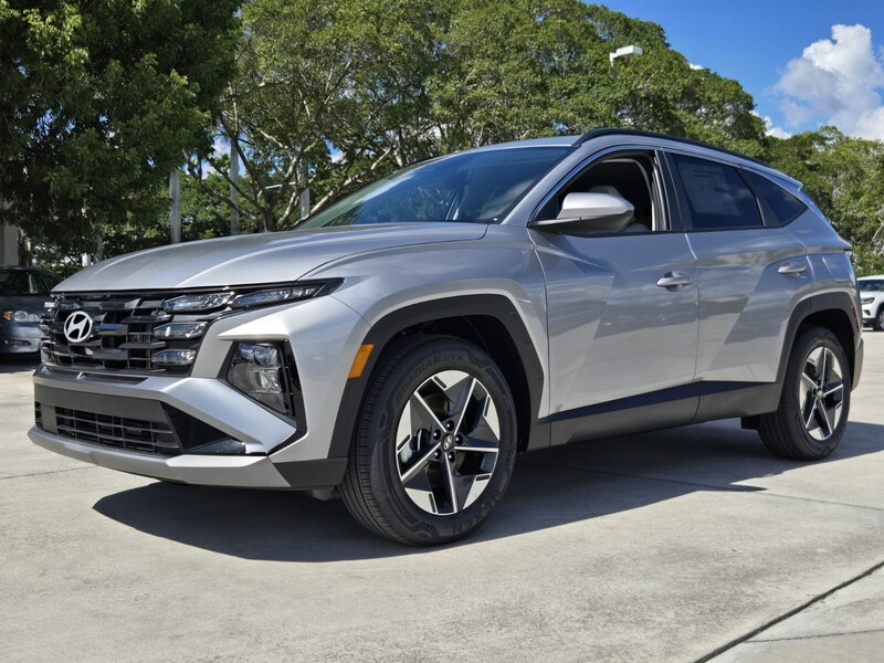 New 2026 HYUNDAI TUCSON HYBRID SEL FWD in DAVIE, FLORIDA