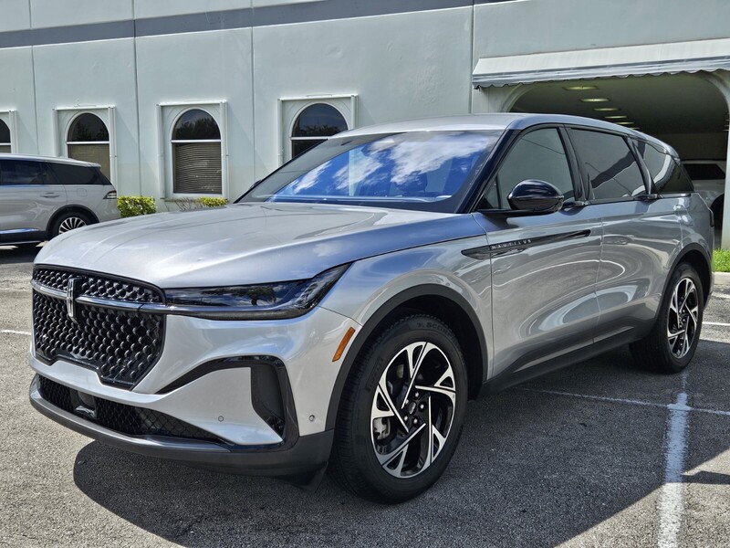 Used 2024 LINCOLN NAUTILUS PREMIERE AWD in PEMBROKE PINES, FLORIDA