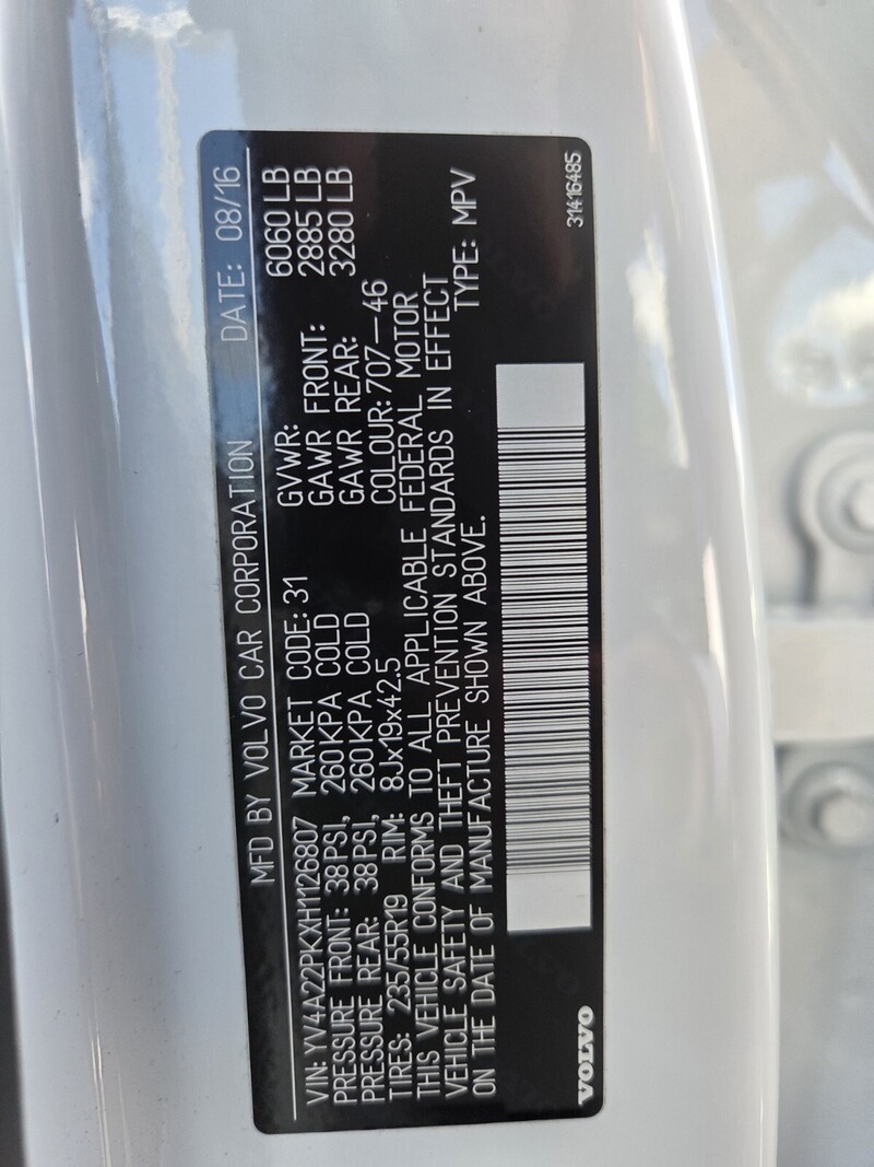 Used 2017 VOLVO XC90 T6 AWD 7-PASSENGER MOMENTUM in FT. PIERCE, FLORIDA