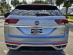 Used 2022 Volkswagen Atlas Cross Sport 3.6L V6 SEL R-LINE in FT. PIERCE, FLORIDA (Photo 6)