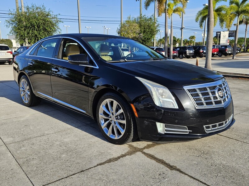 Used 2014 CADILLAC XTS LUXURY in FT. PIERCE, FLORIDA