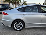 Used 2019 FORD FUSION SE in FT. PIERCE, FLORIDA (Photo 4)