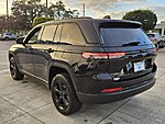 Used 2023 JEEP GRAND CHEROKEE ALTITUDE in FT. PIERCE, FLORIDA (Photo 7)
