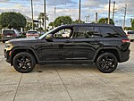 Used 2023 JEEP GRAND CHEROKEE ALTITUDE in FT. PIERCE, FLORIDA (Photo 9)