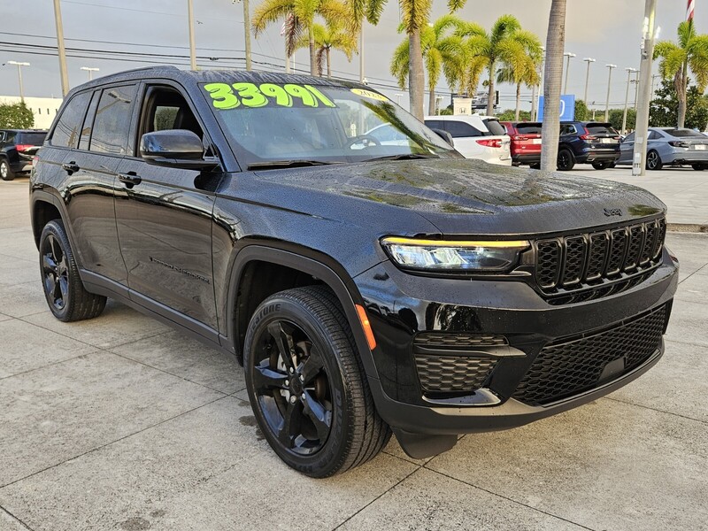 Used 2023 JEEP GRAND CHEROKEE ALTITUDE in FT. PIERCE, FLORIDA