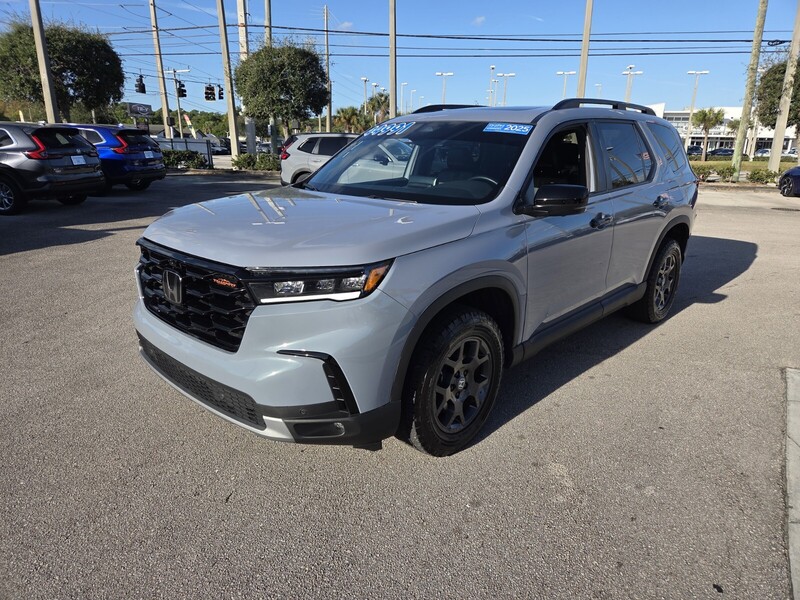 Used 2025 Honda Pilot TRAILSPORT in FT. PIERCE, FLORIDA
