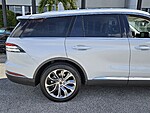 Used 2025 LINCOLN AVIATOR RESERVE in FT. PIERCE, FLORIDA (Photo 4)