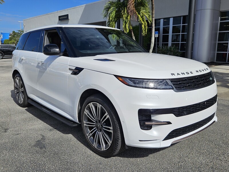 Used 2024 LAND ROVER RANGE ROVER SPORT DYNAMIC SE in FT. PIERCE, FLORIDA