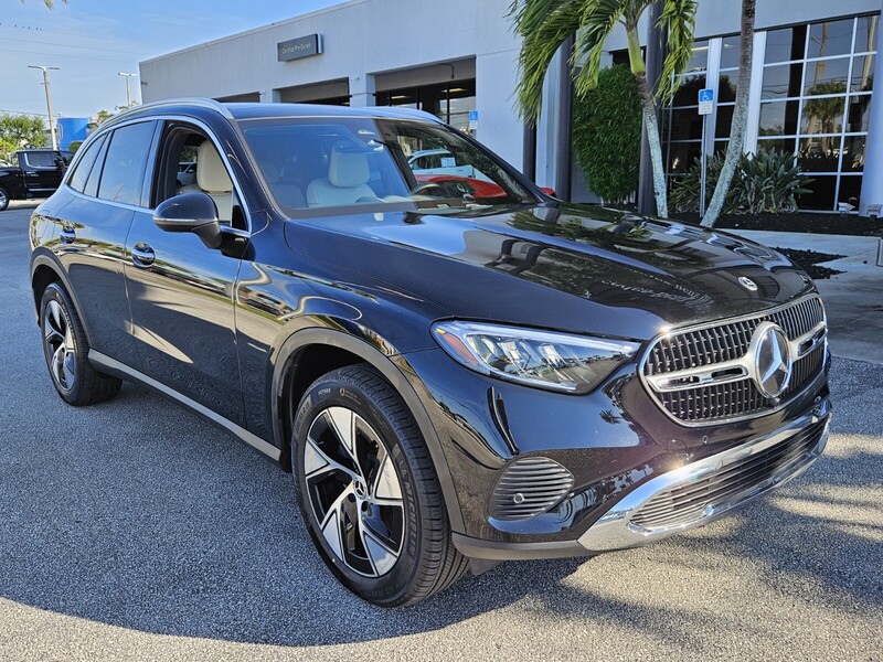 Used 2024 MERCEDES-BENZ GLC-CLASS GLC 300 in FT. PIERCE, FLORIDA