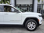 Used 2022 JEEP GRAND CHEROKEE LIMITED in FT. PIERCE, FLORIDA (Photo 2)