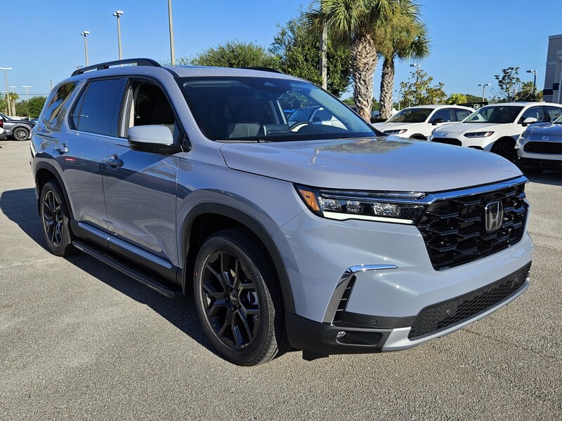 New 2025 Honda Pilot TOURING+ in FT. PIERCE, FLORIDA