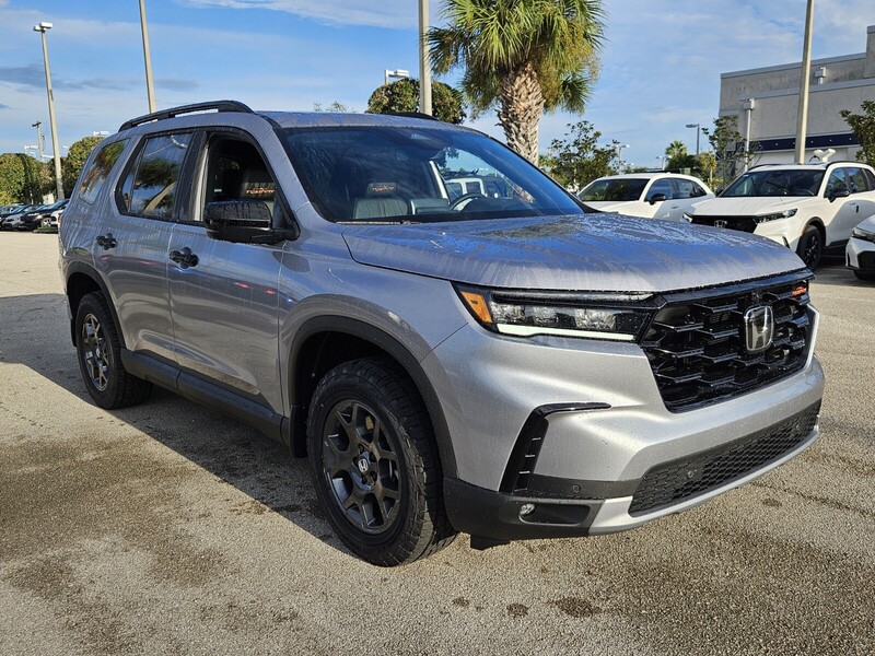 New 2025 Honda Pilot TRAILSPORT in FT. PIERCE, FLORIDA