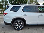 New 2025 Honda Pilot TOURING in FT. PIERCE, FLORIDA (Photo 4)