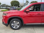 New 2025 Honda Pilot EX-L in FT. PIERCE, FLORIDA (Photo 9)