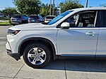 New 2025 Honda Pilot EX-L in FT. PIERCE, FLORIDA (Photo 9)