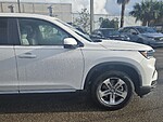 New 2025 Honda Pilot EX-L in FT. PIERCE, FLORIDA (Photo 2)