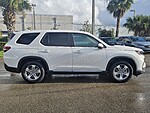 New 2025 Honda Pilot EX-L in FT. PIERCE, FLORIDA (Photo 3)