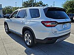 New 2025 Honda Pilot EX-L in FT. PIERCE, FLORIDA (Photo 5)