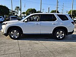 New 2025 Honda Pilot EX-L in FT. PIERCE, FLORIDA (Photo 8)