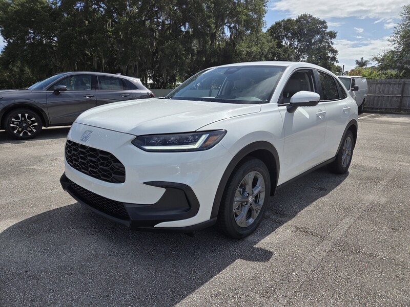 New 2027 Honda HR-V LX in FT. PIERCE, FLORIDA