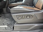 Used 2025 CHEVROLET SILVERADO 2500 4WD CREW CAB 159