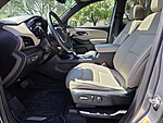 Used 2023 CHEVROLET TRAVERSE FWD 4DR PREMIER in ORANGE PARK, FLORIDA (Photo 12)