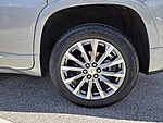 Used 2023 CHEVROLET TRAVERSE FWD 4DR PREMIER in ORANGE PARK, FLORIDA (Photo 19)