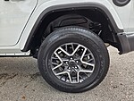 Used 2025 JEEP WRANGLER SAHARA 4 DOOR 4X4 in ORANGE PARK, FLORIDA (Photo 17)