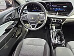 Used 2025 CHEVROLET TRAX FWD 4DR LT in ORANGE PARK, FLORIDA (Photo 14)