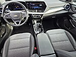 Used 2025 CHEVROLET TRAX FWD 4DR LT in ORANGE PARK, FLORIDA (Photo 16)