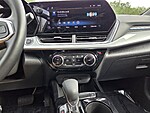 Used 2025 CHEVROLET TRAX FWD 4DR LT in ORANGE PARK, FLORIDA (Photo 30)