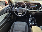 Used 2025 CHEVROLET TRAX FWD 4DR LT in ORANGE PARK, FLORIDA (Photo 14)