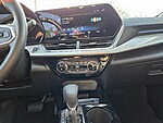 Used 2025 CHEVROLET TRAX FWD 4DR LT in ORANGE PARK, FLORIDA (Photo 29)