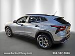 Used 2025 CHEVROLET TRAX FWD 4DR LT in ORANGE PARK, FLORIDA (Photo 3)