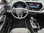 Used 2025 CHEVROLET TRAX FWD 4DR LT in ORANGE PARK, FLORIDA (Photo 14)