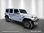 Used 2025 JEEP WRANGLER SAHARA 4 DOOR 4X4 in ORANGE PARK, FLORIDA (Photo 8)