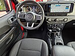 Used 2025 JEEP WRANGLER SAHARA 4 DOOR 4X4 in ORANGE PARK, FLORIDA (Photo 14)