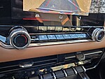 Used 2024 GMC CANYON 4WD CREW CAB AT4 in ORANGE PARK, FLORIDA (Photo 29)