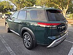 Used 2025 NISSAN PATHFINDER SL in ORANGE PARK, FLORIDA (Photo 3)